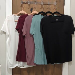 Juniors front knot tops